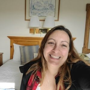 Meet your Posher, Deb